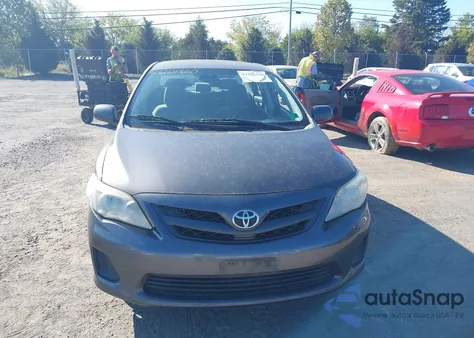 2013 Toyota Corolla L z USA, uszkodzony, nr VIN 5YFBU4EE1DP191447